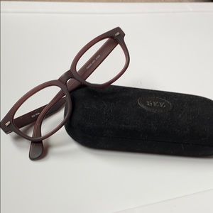 SEE 9705 Glasses c. C4M